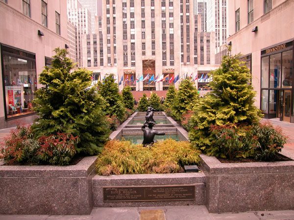 Rockefeller Center, 5th Ave, 34th St